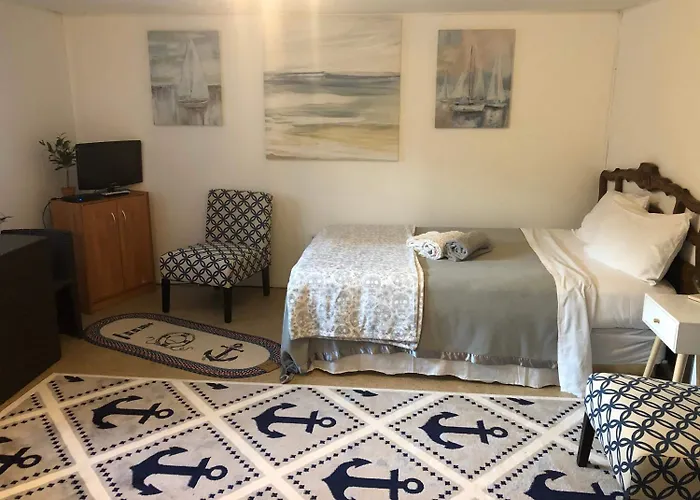 Rolling Hills Motel