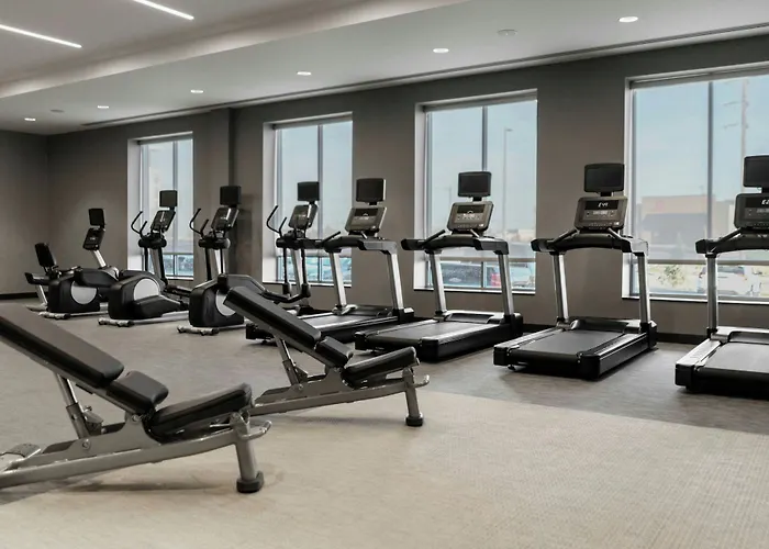 Courtyard By Marriott Indianapolis Fishers