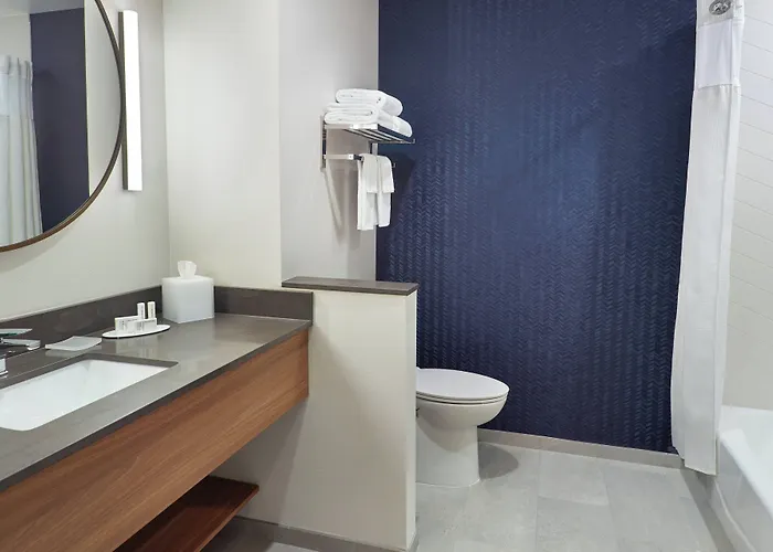 Fairfield Inn & Suites By Marriott Athens-University Area