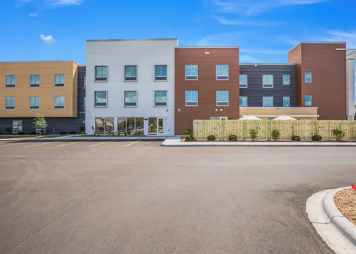 Fairfield Inn & Suites Whitewater