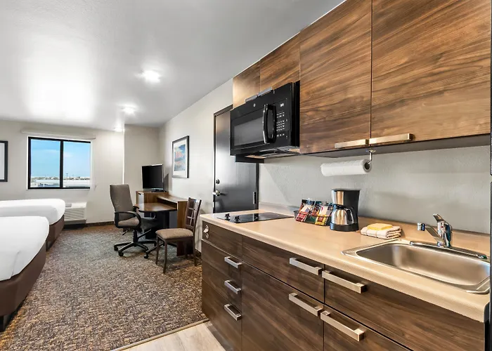 Sonesta Simply Suites Avondale