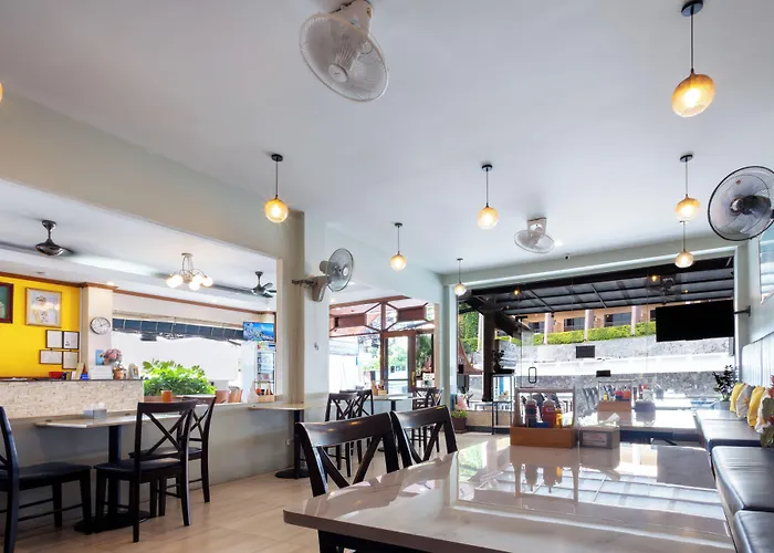 Kata Sun Beach Hotel