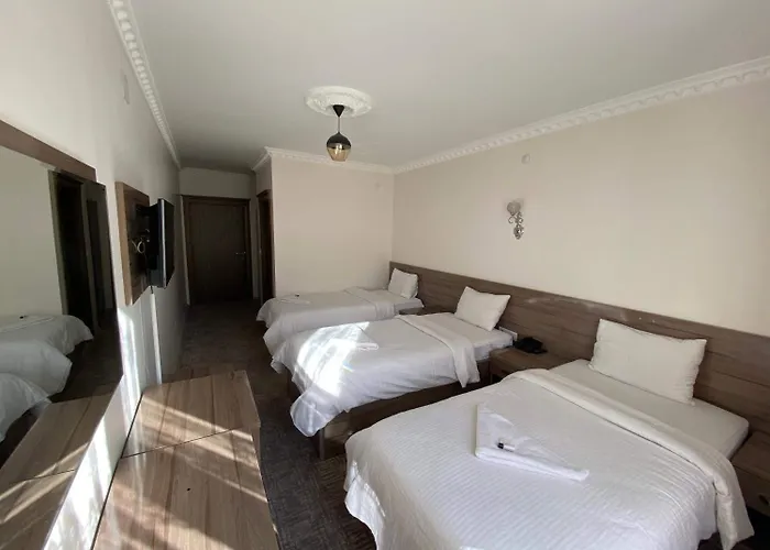 Toprak Hotel