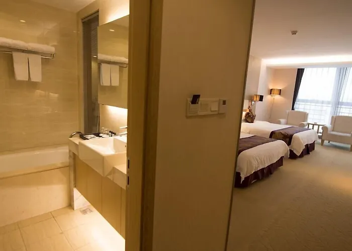 Suzhou Sun Plaza Hotel