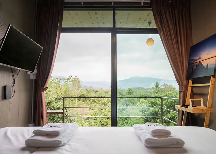Thanburi Resort