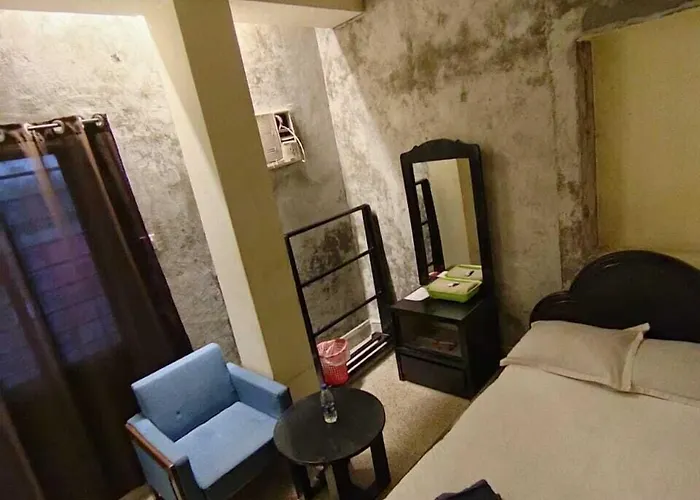 Hotel Hoque Tower International