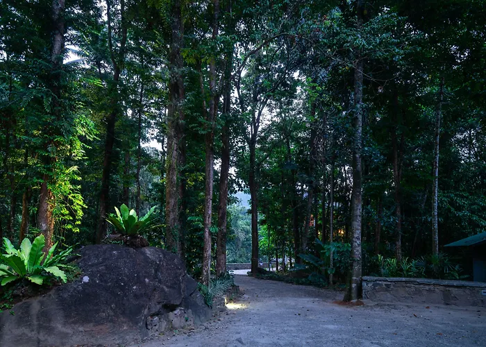 Moksha At Kitulgala - Rainforest Boutique Hotel