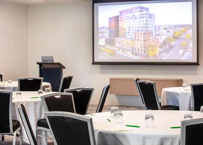 Holiday Inn & Suites Geelong By Ihg