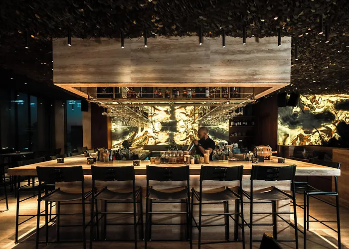 M Boutique Hotel -Designed For Adults