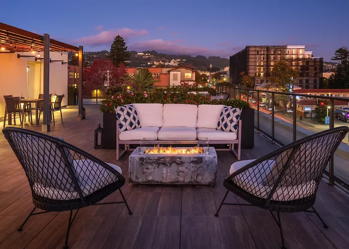 Aiden by Best Western Berkeley