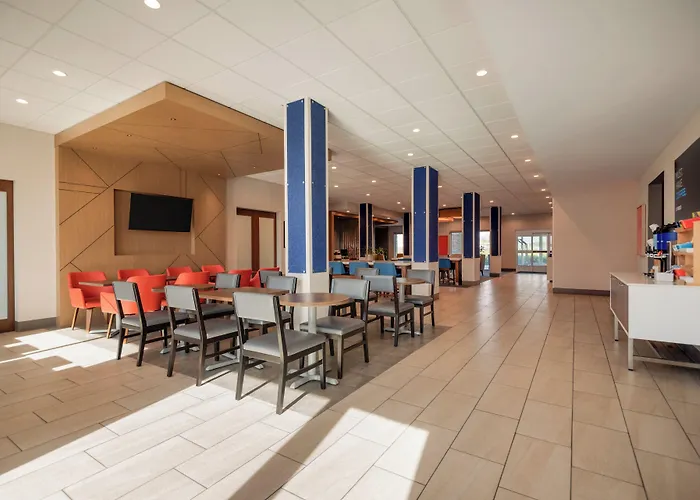 Holiday Inn Express & Suites - Yuba City - Marysville By Ihg