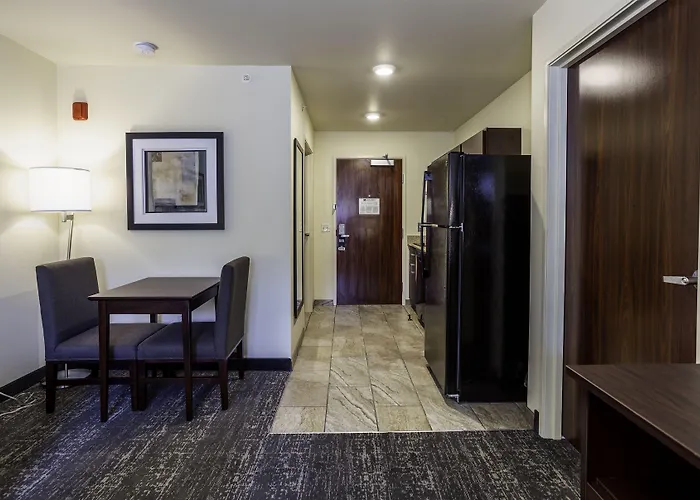 Cobblestone Inn & Suites - Brookville