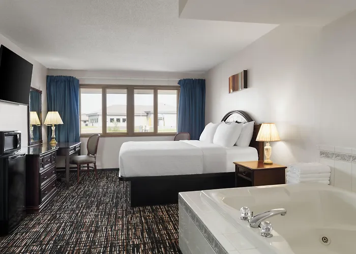 Avalon Hotel & Conference Center