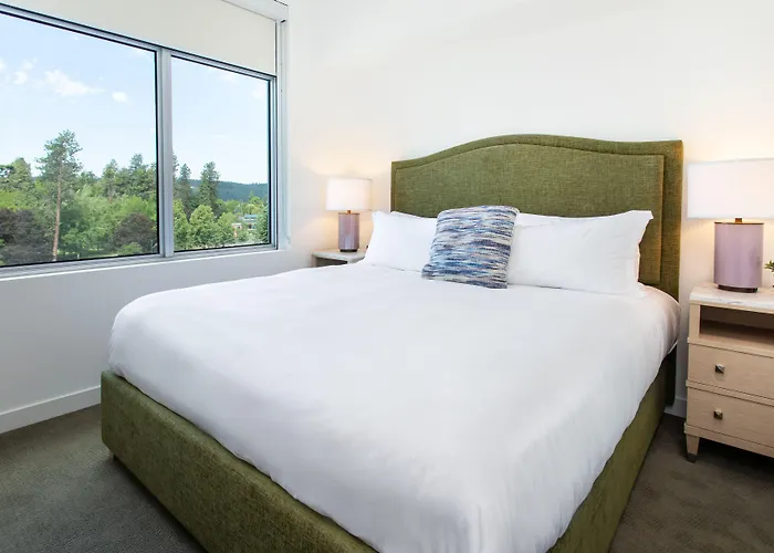 Coeur d'Alene City Center Hotels