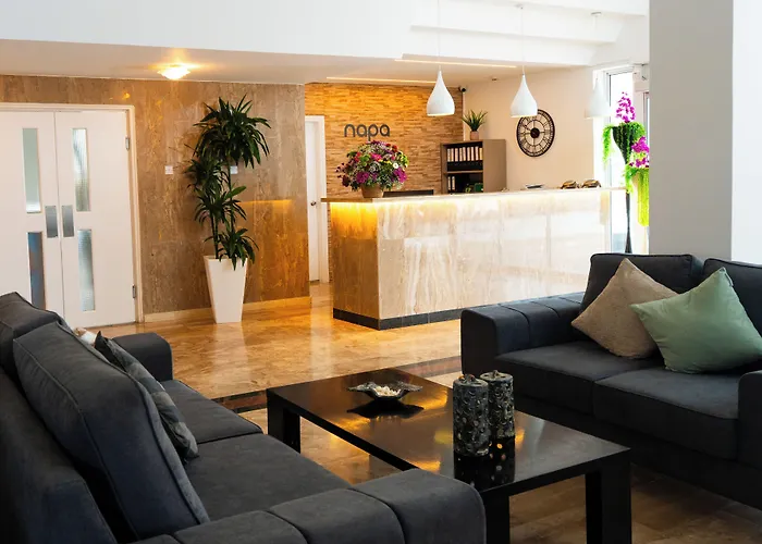 Napa Jay Hotel