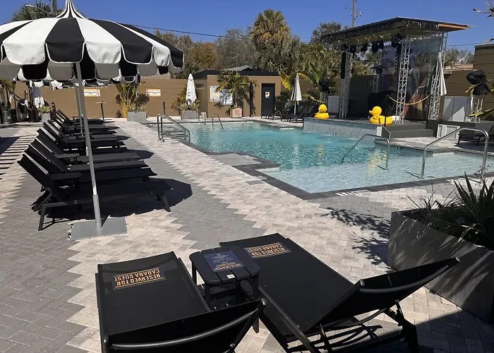 Mari Jean Hotel - All Adults Welcome