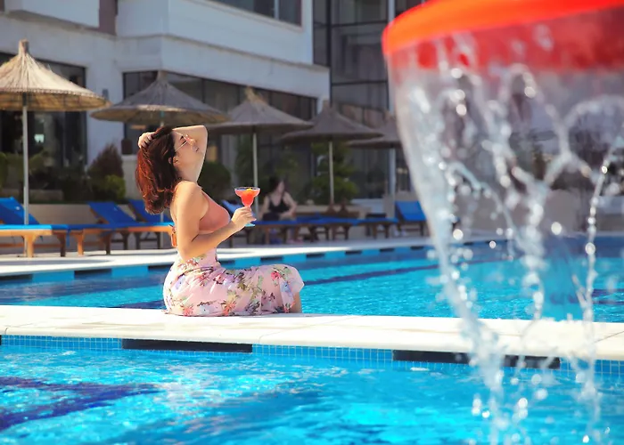 Kraal Hotel Vlore