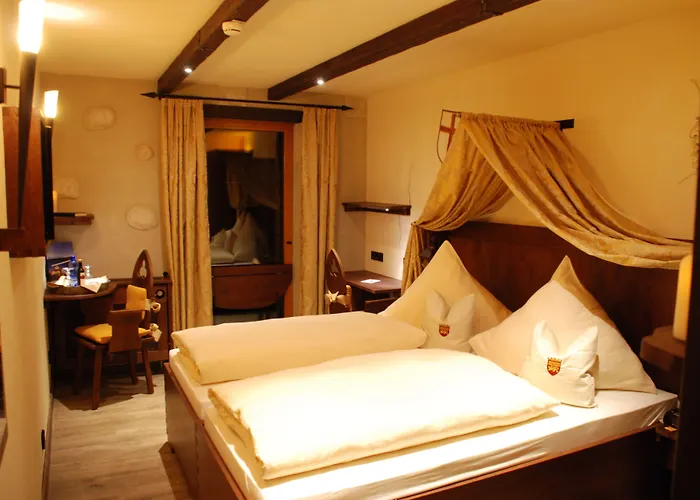 Mittelalterhotel-Gästehaus Rauchfang