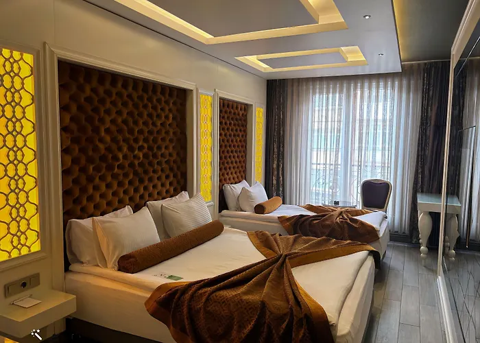 Hotel Zade