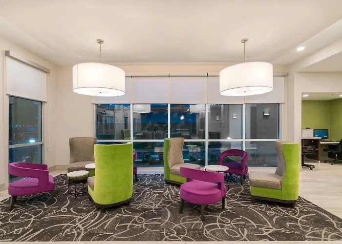 La Quinta By Wyndham Mobile