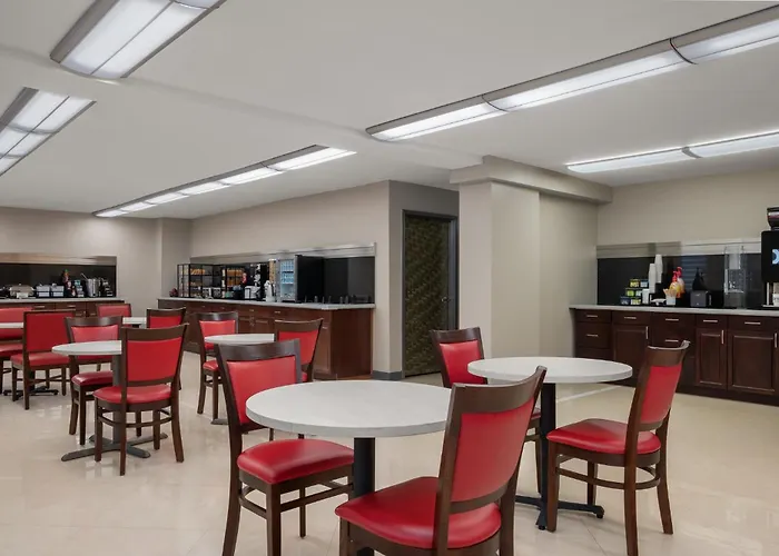 Garner Hotel North Bergen - Nyc Gateway By Ihg