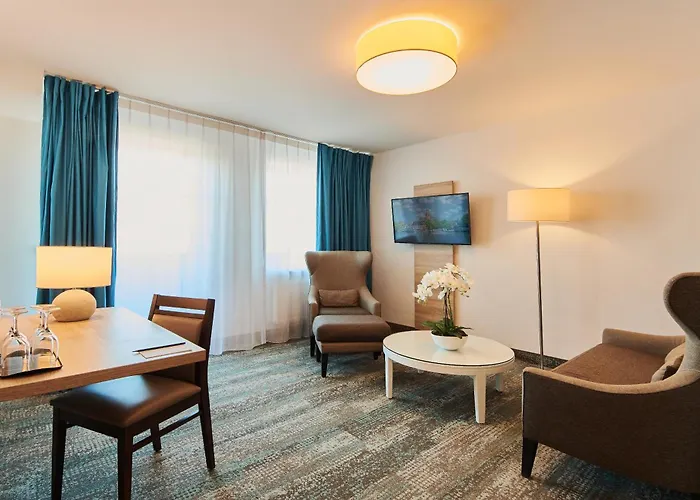 Leer Hotels