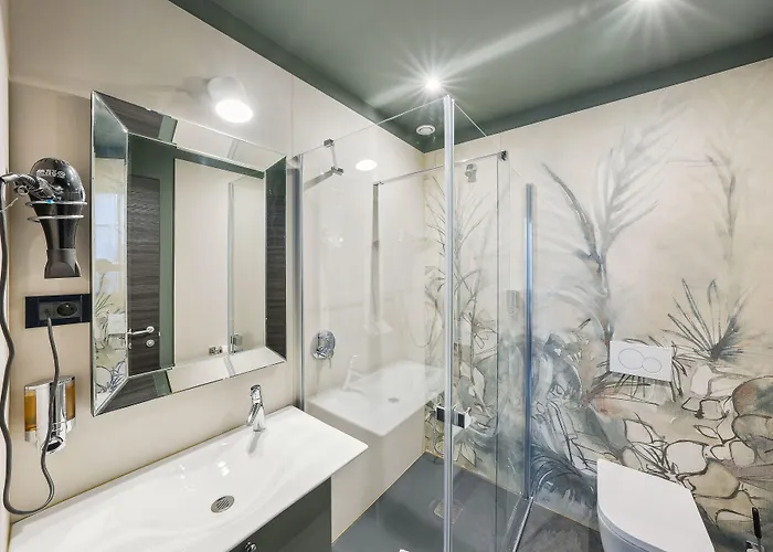 Villa Erizio Aparthotel - A Bucolic And Urban Break