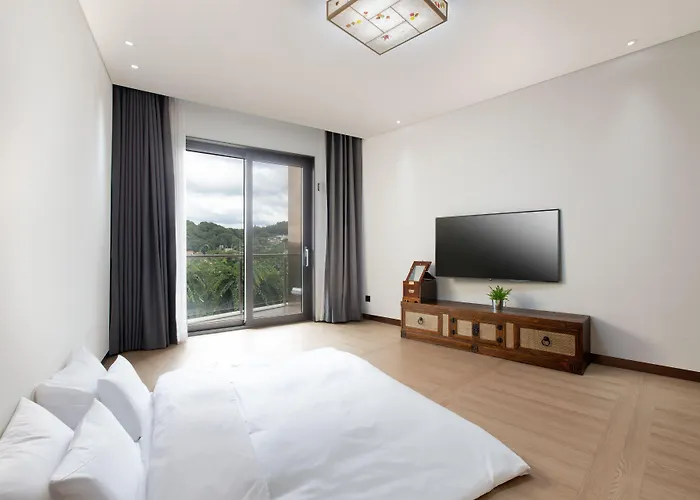 N Bridge Hotel Jeon Ju