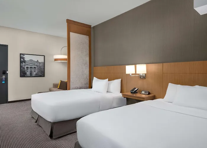Iowa City Cheap Hotels
