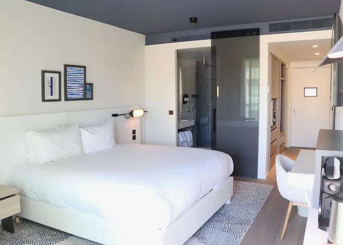 Hotel Indigo Cagnes-Sur-Mer By Ihg
