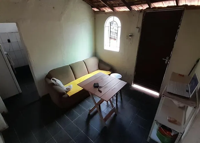 Hostel Di