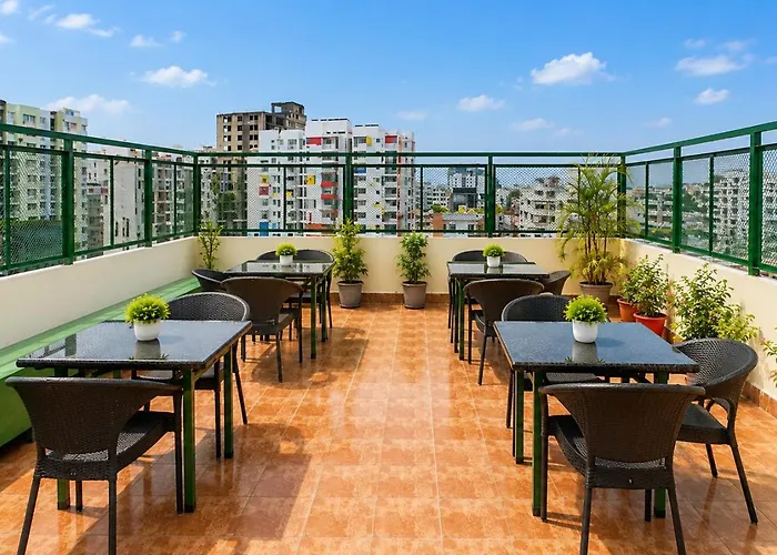 Priyo Nibash Stylish Residential Hotel
