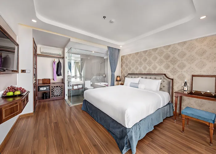 Halina Hotel And Apartment