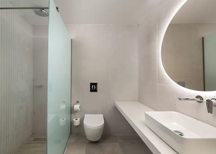 Aquarius Beach Hotel