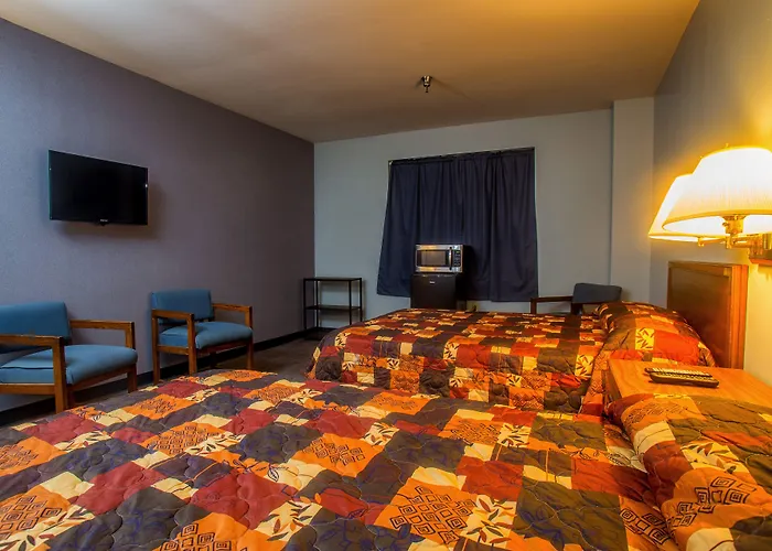 Lafayette Inn