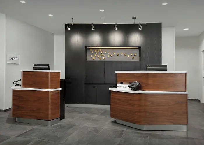 Courtyard By Marriott Atlanta Kennesaw