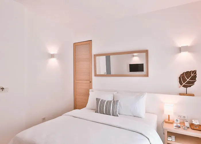 Dias Hotel