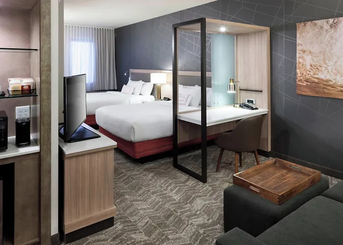 Springhill Suites By Marriott Clearwater Beach