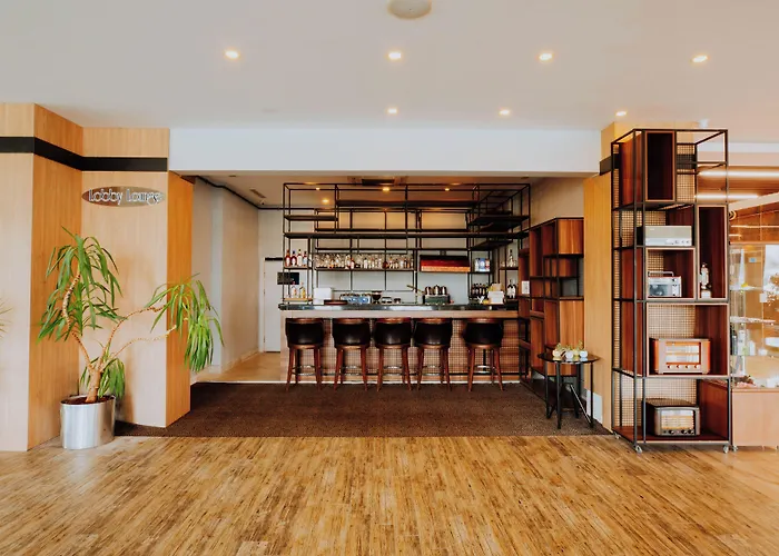 Karpalas City Hotel & Spa