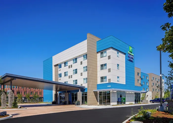 Holiday Inn Express & Suites - Portland Airport - Cascade Stn By Ihg