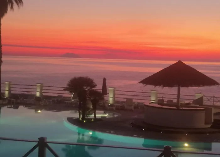 Cala Petrosa Resort
