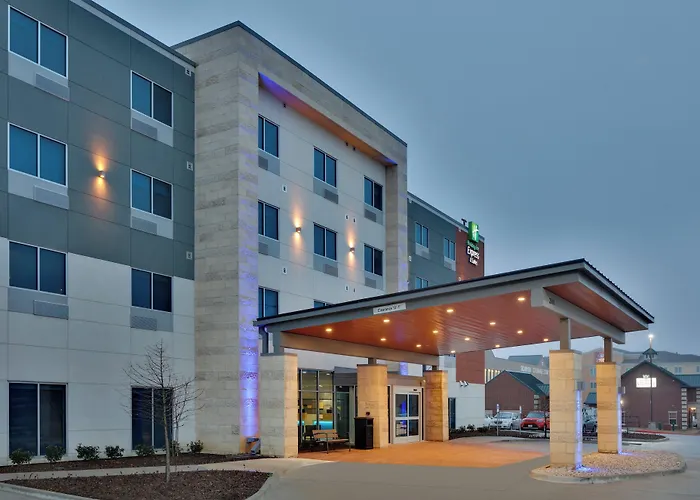 Holiday Inn Express & Suites Plano East - Richardson By Ihg