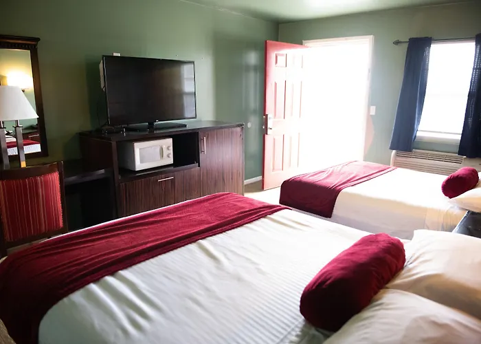 Cottonwood Inn