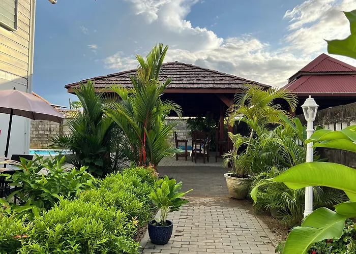 Villa Famiri Boutique Hotel