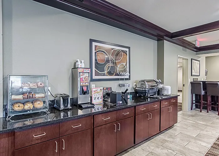 Cobblestone Inn & Suites - Guernsey