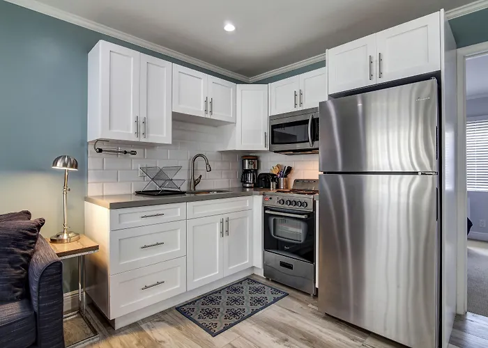 May-Dee Suites In Florida