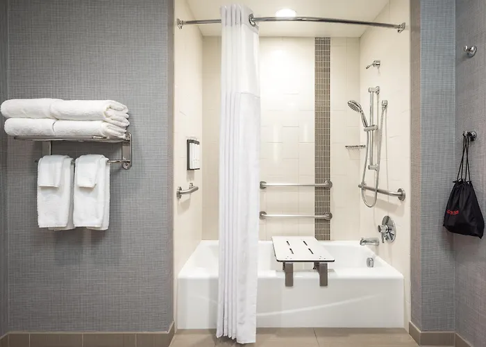 Hyatt Place Santa Cruz