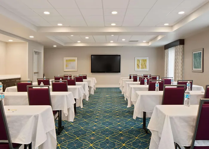Hampton Inn & Suites- Seattle Woodinville Wa