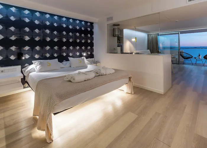 Sud Ibiza Suites