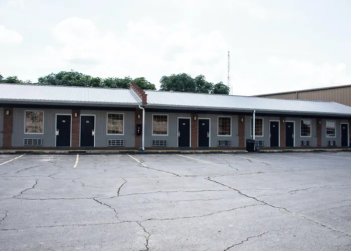 Budget Inn